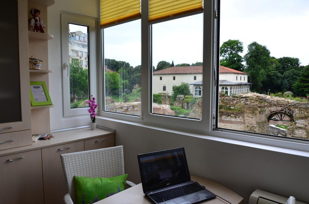 Apartment Violet Varna Exterior foto